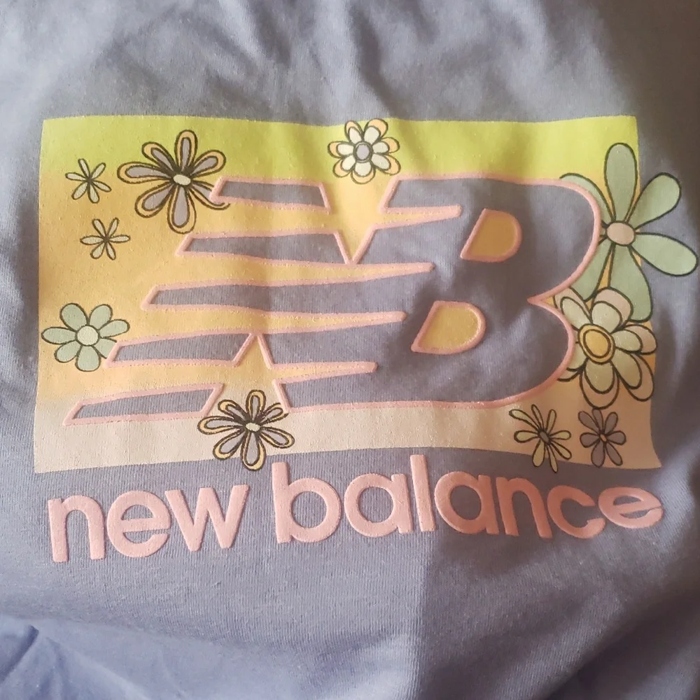 New Balance Girls Blue Cargo Jogger and Tshirt Set, Size M, 10/12